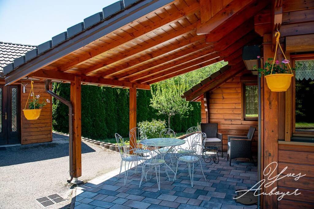 Chalet La Calougeotte, Jardin, Spa Et Sauna Prives Le Menil ภายนอก รูปภาพ