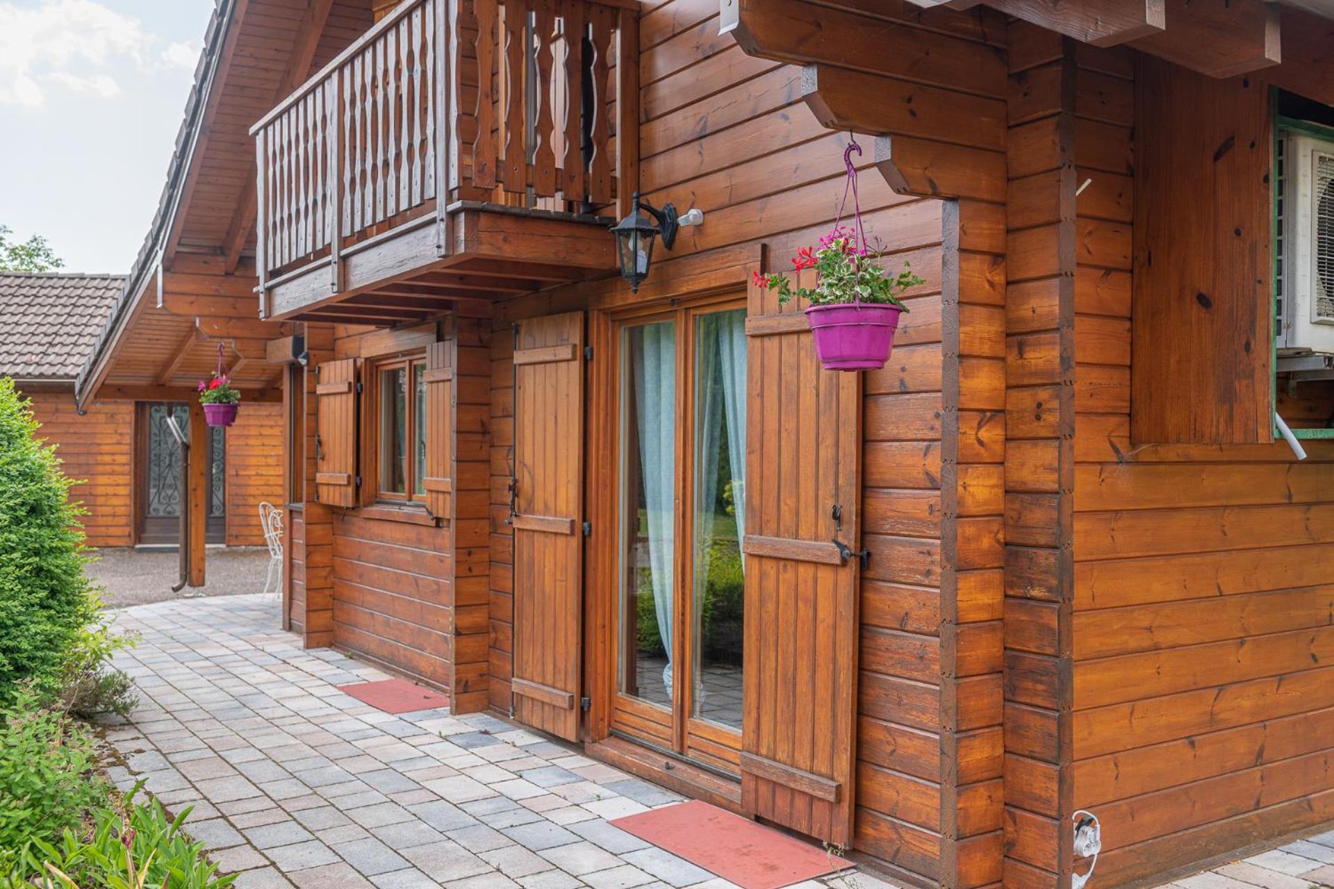 Chalet La Calougeotte, Jardin, Spa Et Sauna Prives Le Menil ภายนอก รูปภาพ