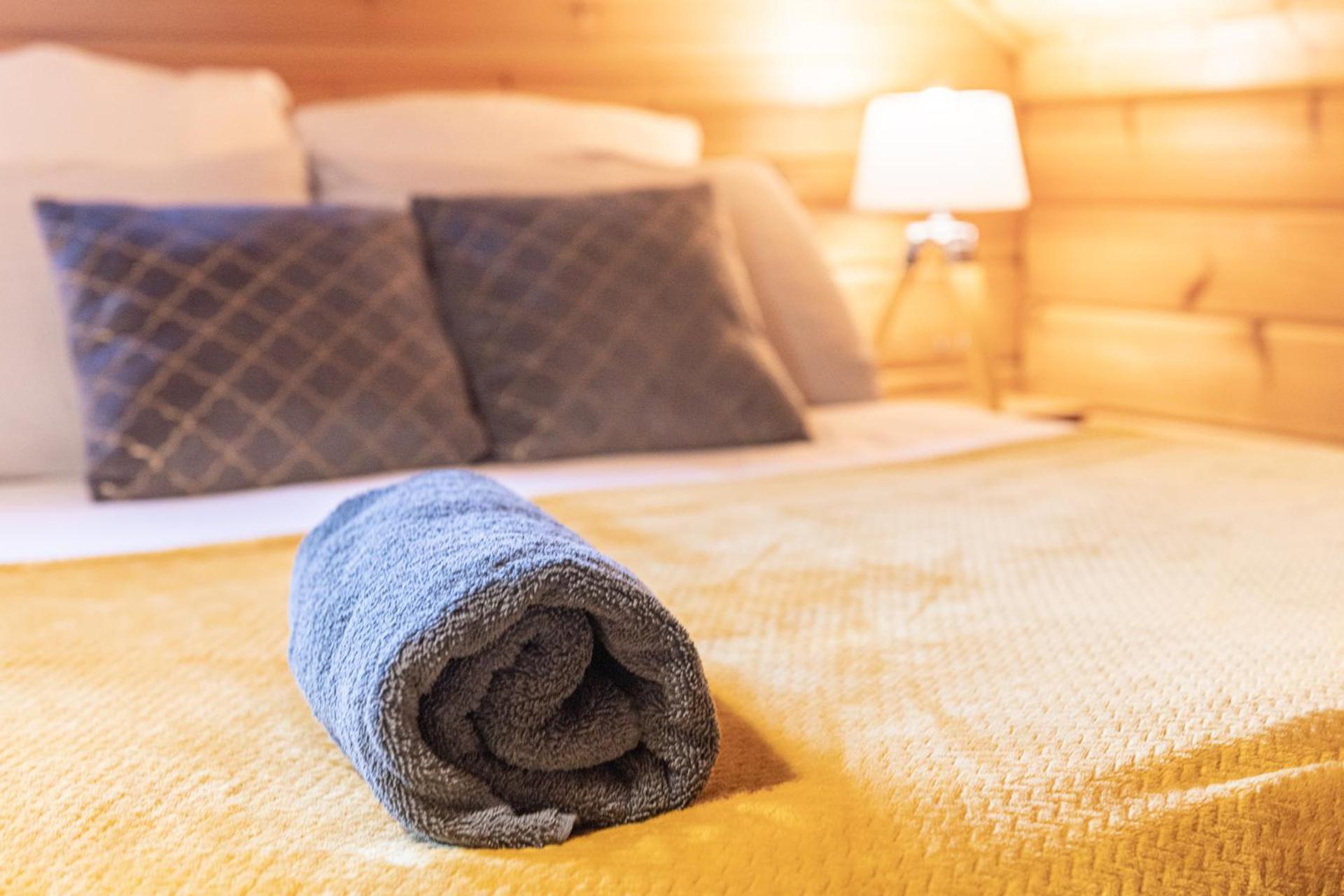 Chalet La Calougeotte, Jardin, Spa Et Sauna Prives Le Menil ภายนอก รูปภาพ