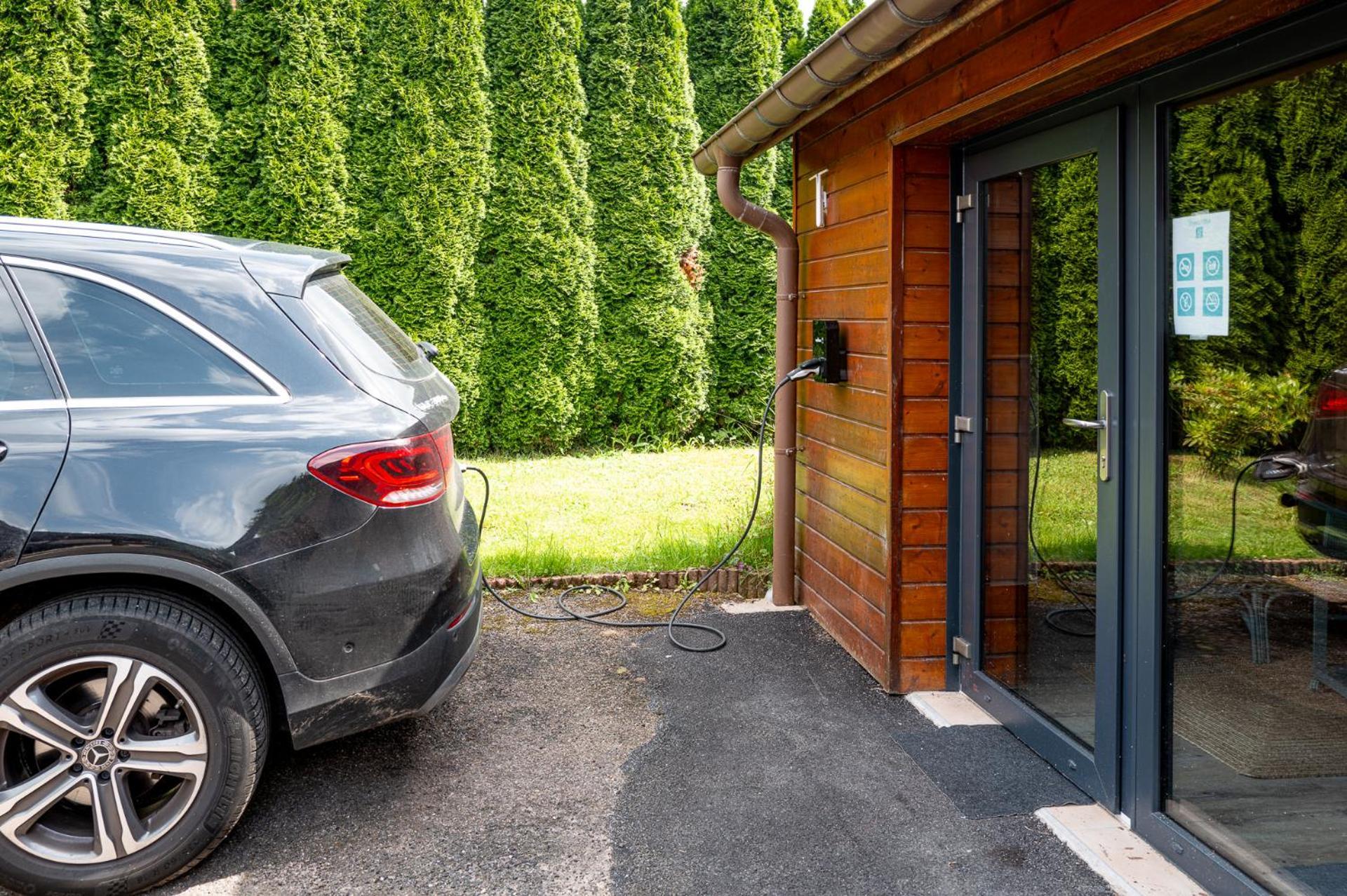 Chalet La Calougeotte, Jardin, Spa Et Sauna Prives Le Menil ภายนอก รูปภาพ